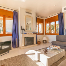 Detached Villa With Privated Pool Situated at the Seafront in Sant Pere Pescador, 圣佩雷佩斯卡多尔 — 照片 5