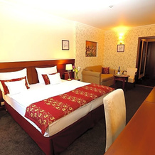 Oroszlános Borhotel, 莫诺克 — 照片 2