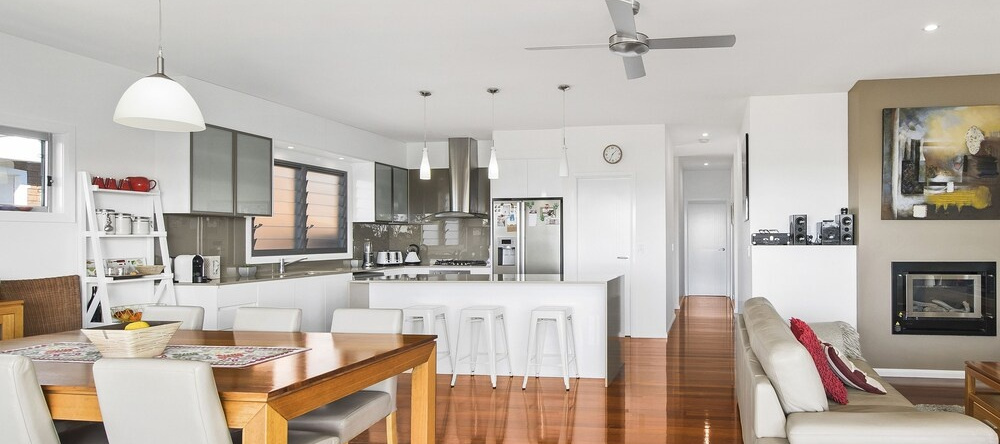 Sunny-Daze - Bonny Hills, Bonny Hills — photo 1