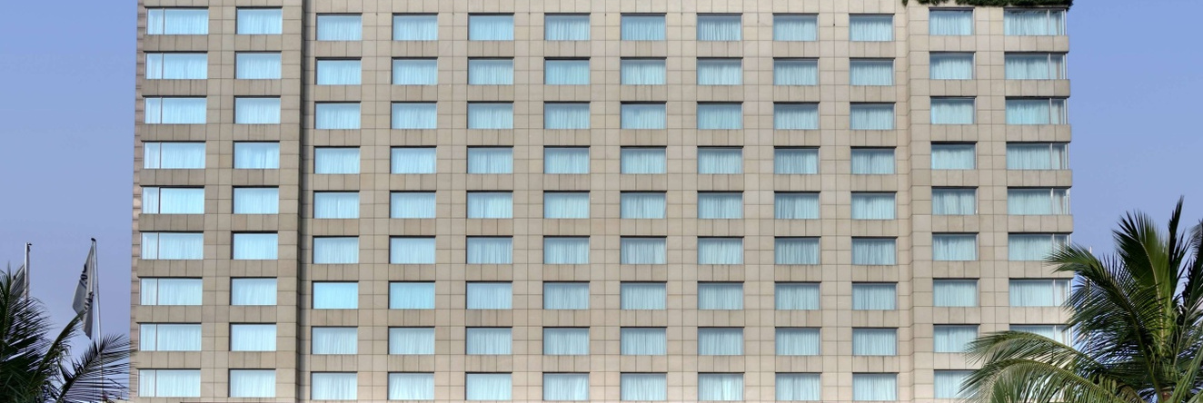Radisson Blu Hotel Indore, Indore — photo 1