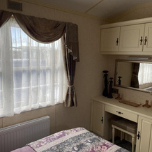 Captivating 2-Bed Static Caravan On Private Land, Llanfair-Yn-Neubwll — фото 3