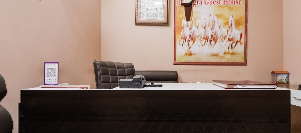 Oyo 49824 Dhingra Guest House, 瑟尔萨 — 照片 1