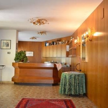 Hotel Greifenstein, Terlano — photo 3
