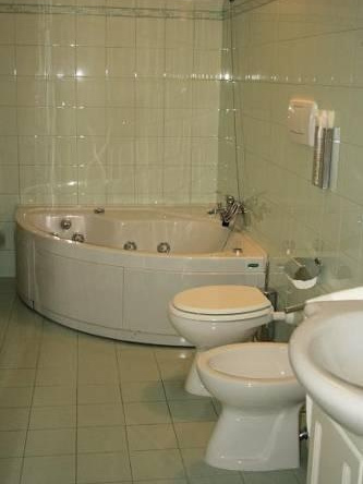 Hotel Roma, Чивитанова-Марке — фото 1