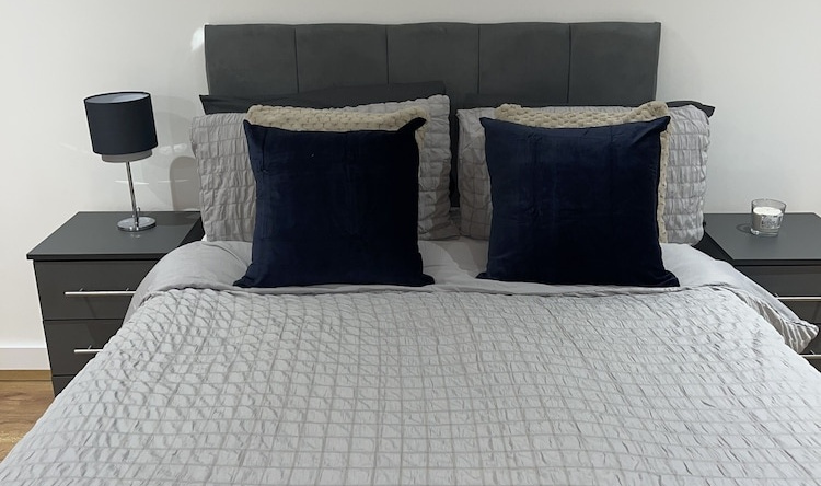 Spacious 2-Bed Apartment In Whyteleafe, Уителиф — фото 1