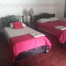 Hostal Casa Vania - Hostel, Санта-Крус-де-Момпокс — фото 3
