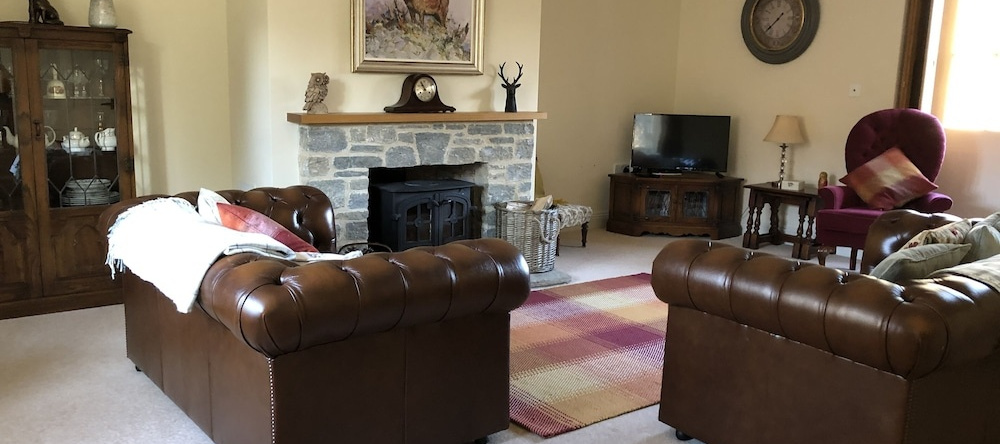 Stunning 3-bed Cottage in Dorchester, 埃弗肖特 — 照片 1