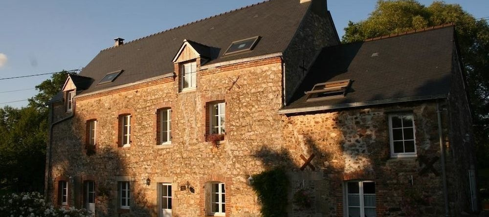 Le Moulin des Forges - Chambres d'Hôtes et Roulottes, 查姆 — 照片 1