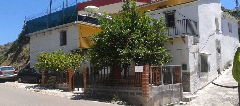House With 4 Bedrooms in Canillas de Aceituno, With Wonderful Mountain, 比纽埃拉 — 照片 1