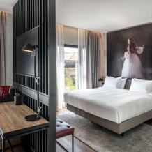 Radisson RED Madrid, Madrid — photo 2
