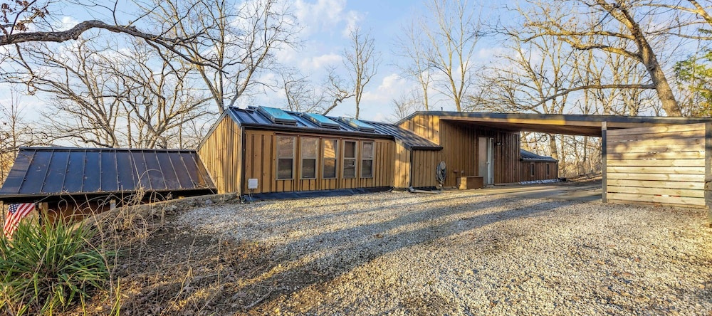 Cedar Nest Experience Ozark Magic In Sunrise Beach, Лори — фото 1