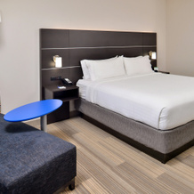 Holiday Inn Express & Suites Kansas City - Lee's Summit by IHG, Lees Summit — photo 5