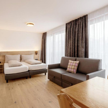 Hotel Tannenboden, 弗卢姆斯 — 照片 4