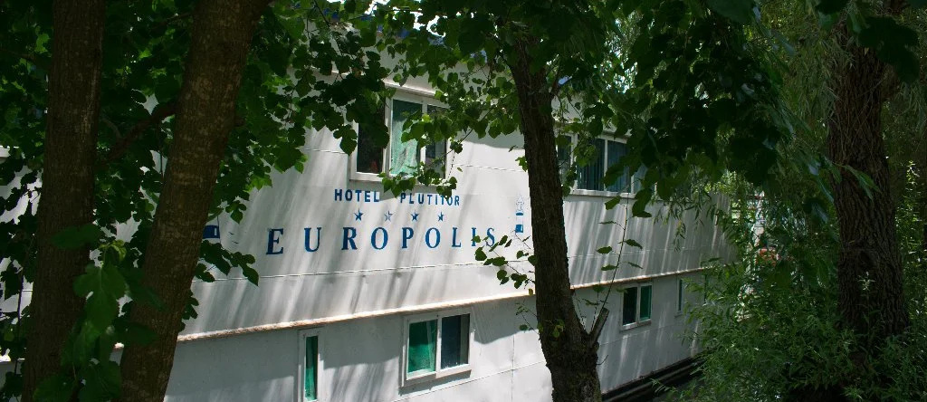 Plutitor Europolis, 图尔恰 — 照片 1