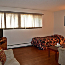 Bonnyville Manor - Centre Suite Inns, Bonnyville — photo 3