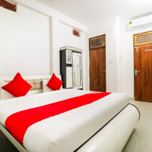 Capital O 67057 Arpit Hotel, 朱西 — 照片 4