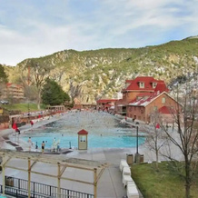 Cozy Central Glenwood Springs Condo w/ 2 Decks!, 格伦伍德斯普林斯 — 照片 5