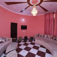 Oyo 28612 the Heaven Inn, 大诺伊达 — 照片 5