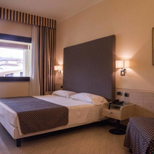 Hotel Resort Lido degli Aranci, 维博瓦伦蒂亚 — 照片 2
