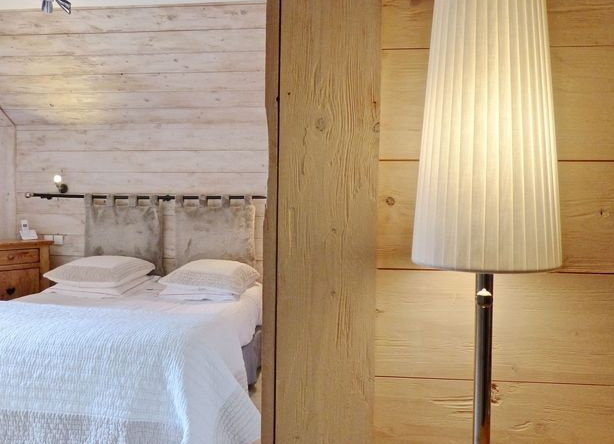 Chalet-Hotel la Balme, 圣索兰达尔夫 — 照片 1