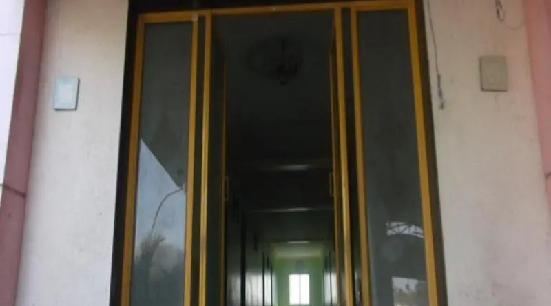 Hotel Anuradha Palace, 罗蒂 — 照片 1