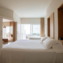 Leiro Suites At Higueron Hotel, Фуэнхирола — фото 5