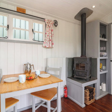 The Shepherds Hut, Corsham — photo 2