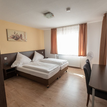 Schnitzelhaus und Pension Stadt Rosbach, 罗斯巴赫前德赫厄 — 照片 3