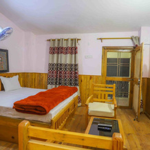 V Resorts Royal Homestay Jhimar, 巴克塔科特 — 照片 4