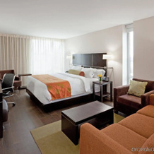 Hotel Indigo Boston - Newton Riverside, Newton — photo 3