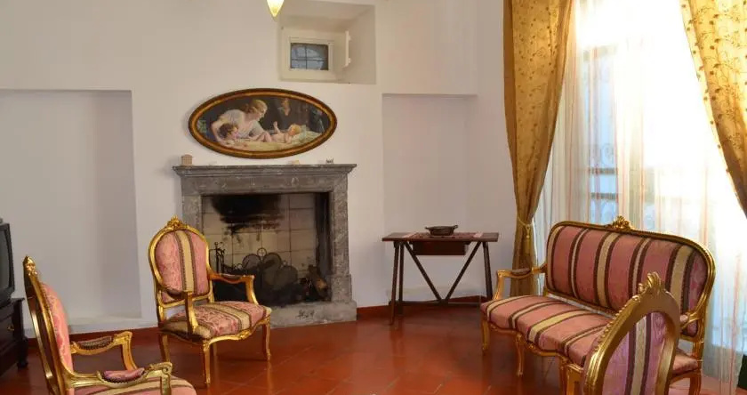 Villa Mimosa, Кальванико — фото 1