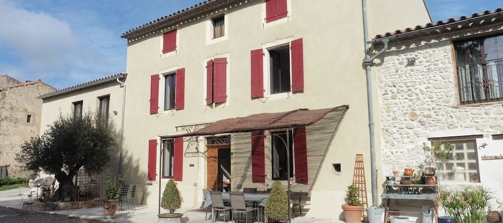 L'Albane Chambres d'hôtes, 洛拉盖尔 — 照片 1