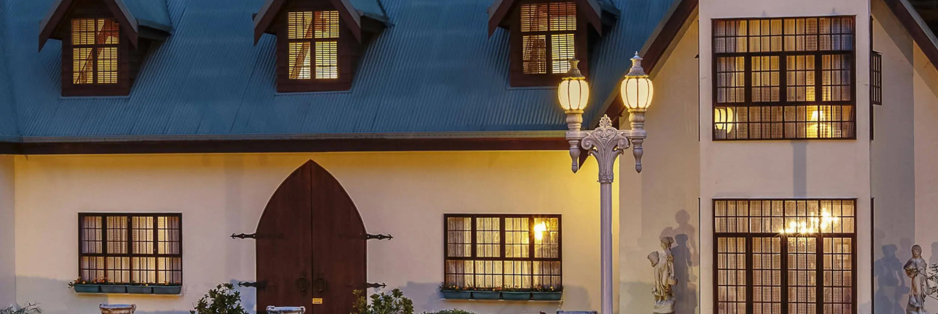 Mt Tamborine Stonehaven Manor, 坦伯林山 — 照片 1