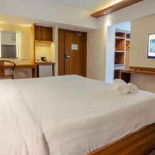 Bonito Chinos Hotel, Накхонсаван — фото 2