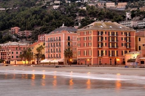 Hotel Residence Baiadelsole, Laigueglia — photo 1