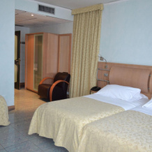 Marina Palace Hotel & Congress Hall, 阿奇雷亚莱 — 照片 5