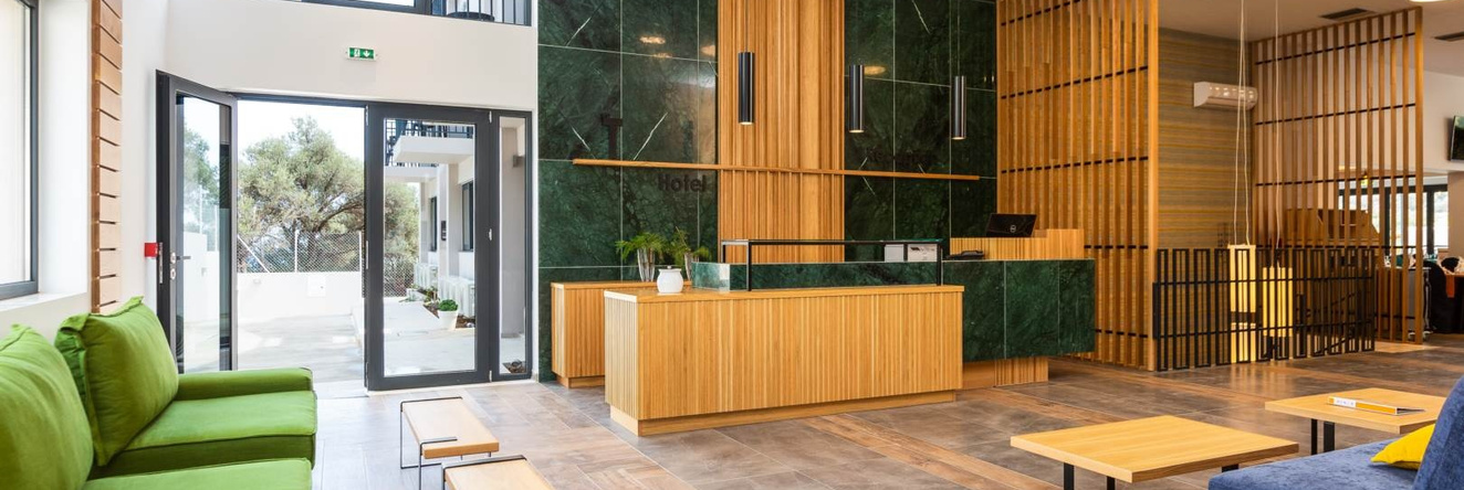 T Hotel Premium Suites, 弗利哈达 — 照片 1