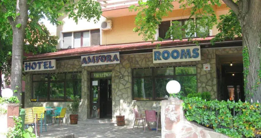 Bed and Breakfast Amfora, 季米特洛夫格勒 — 照片 1