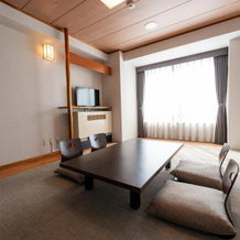 Kamenoi Hotel Kusatsu Yubatake, 草津 — 照片 2