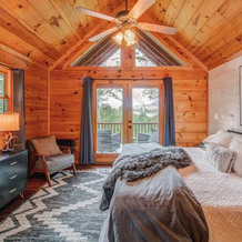 Gorgeous & Secluded 3 Bdr Cabin In Mineral Bluff!, Браунс-Милл — фото 2