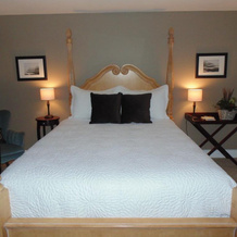 Christine's Bed And Breakfast By Elevate Rooms, Сент-Катаринз — фото 3