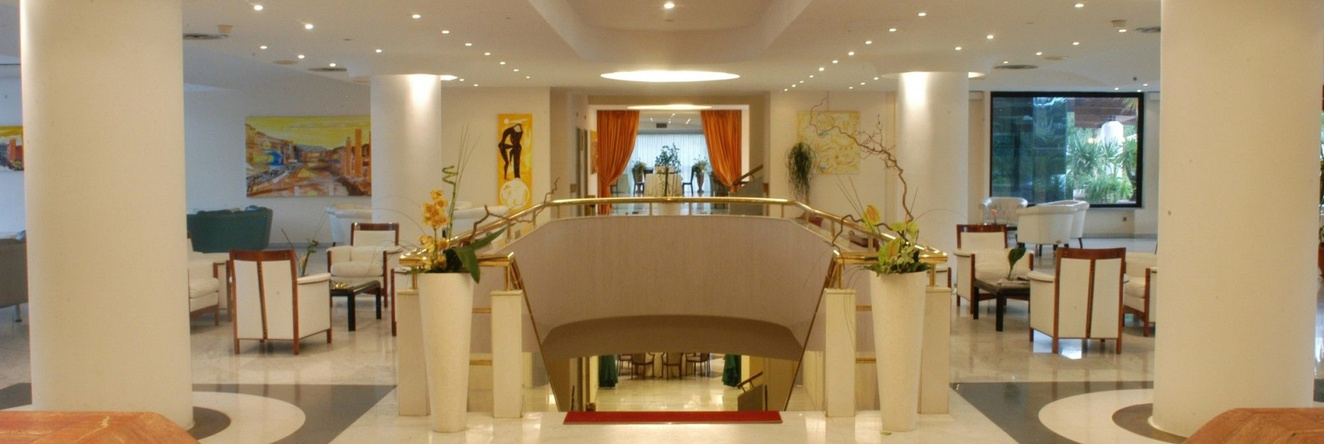 Mec Paestum Hotel, 卡帕乔-帕埃斯图姆 — 照片 1