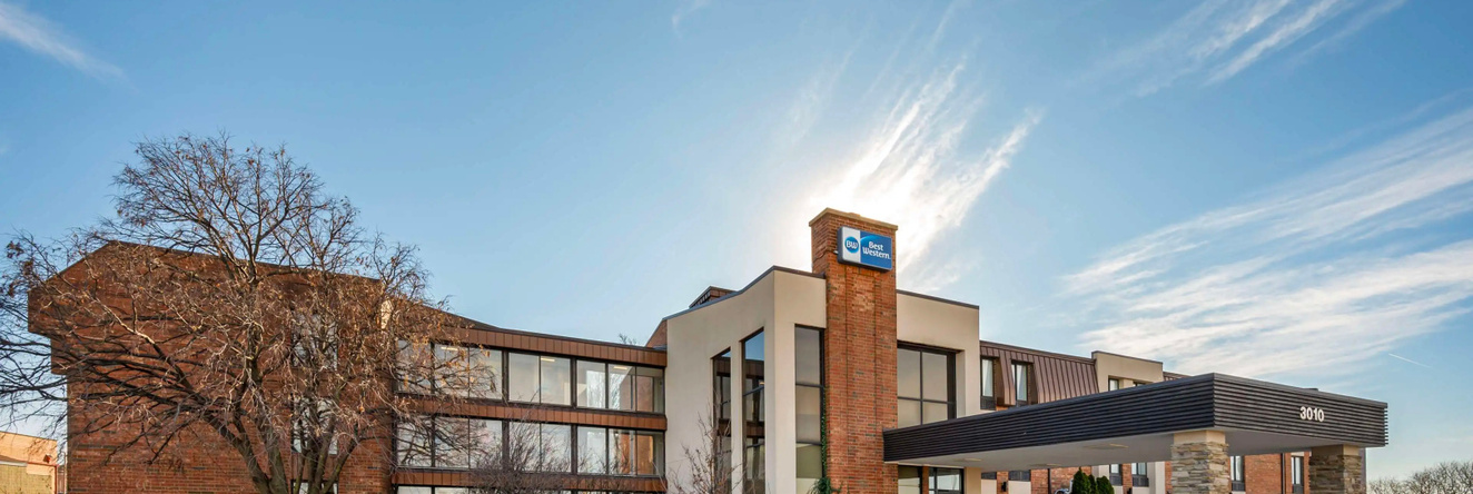 Best Western Chicago - Downers Grove, Даунерс-Гроув — фото 1