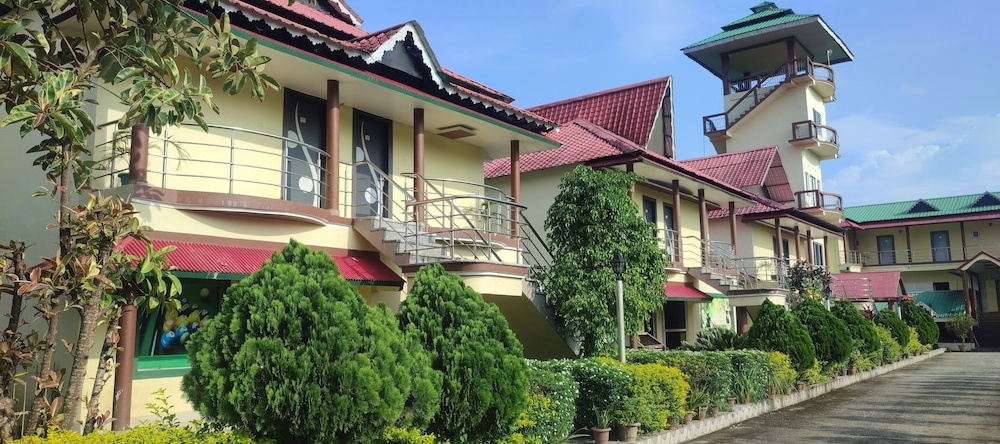 Maa Greenery View, 库奇比哈尔 — 照片 1