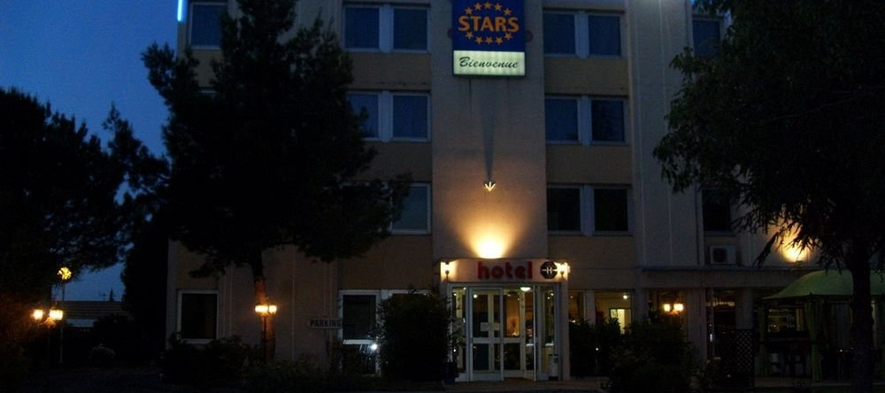 Stars Montpellier, 拉特 — 照片 1
