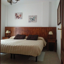 Apartamentos Quercus, 科尔特斯德拉弗龙特拉 — 照片 2