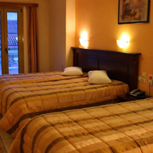 Hotel Kosta Famissi, 卡兰巴卡 — 照片 4