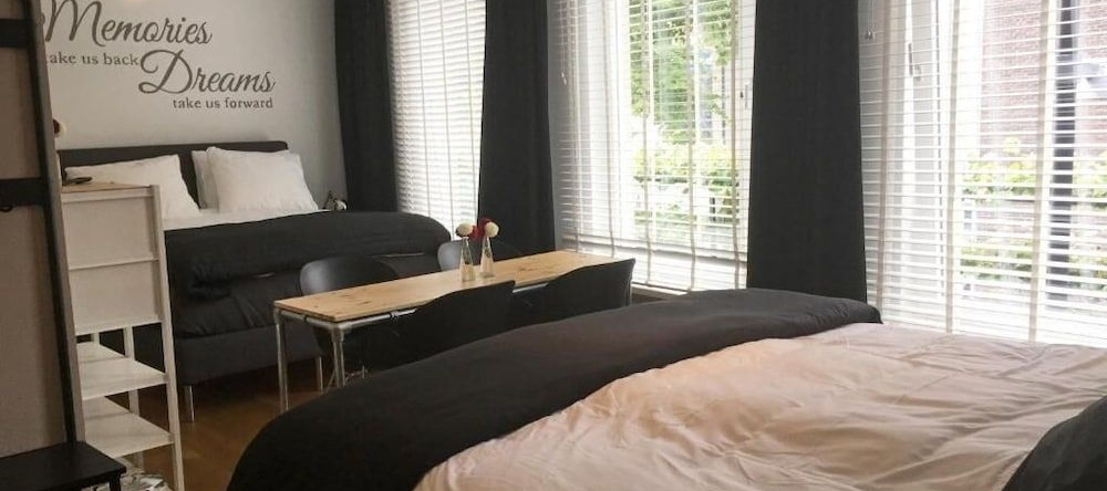 B & B Zundert, Де Моер — фото 1