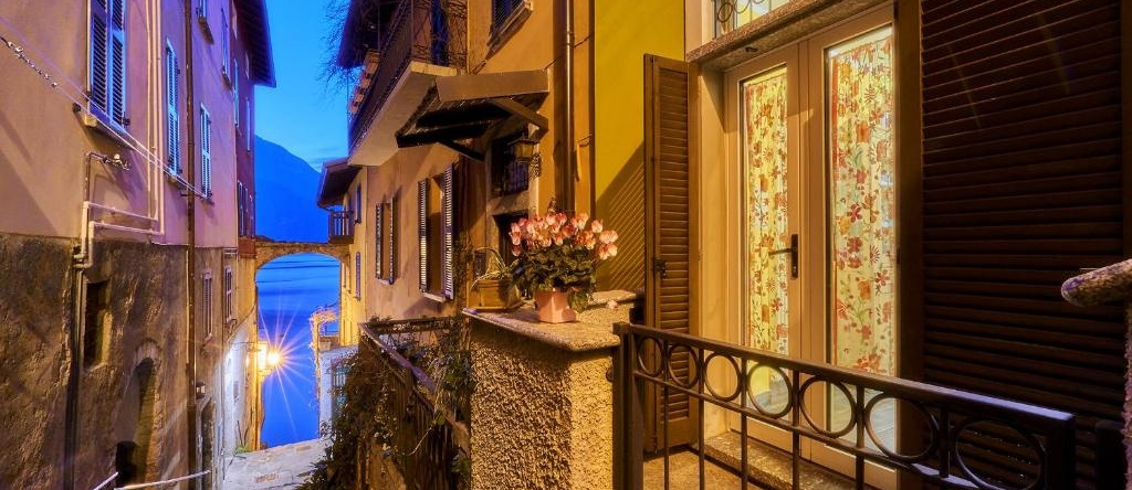 Annina's House Varenna Historic Centre, 瓦伦纳 — 照片 1
