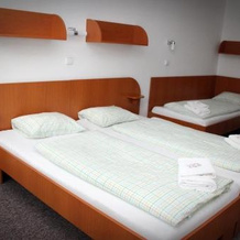 Morava Camp Motel & Campsite, 莫盖尔尼察 — 照片 3